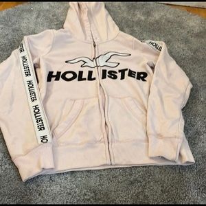 Hollister sweatshirt